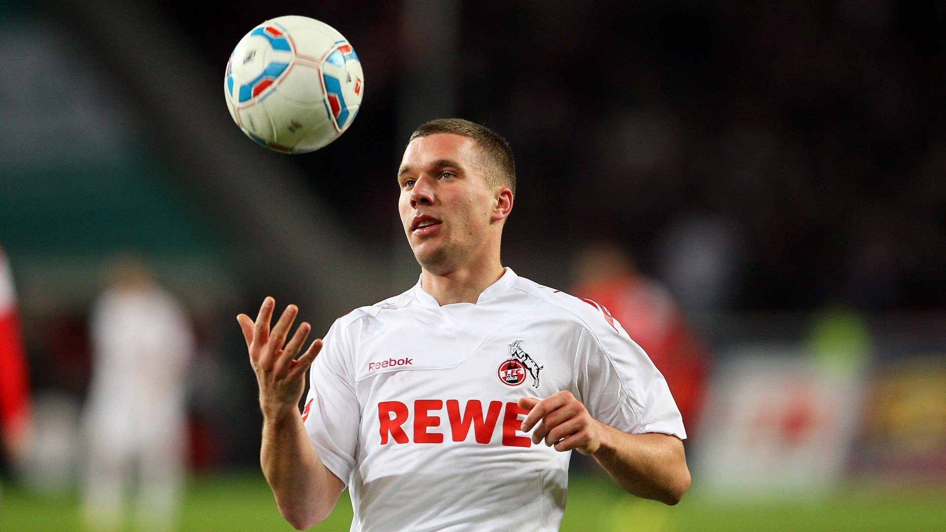 开运体育-青训输送与联赛战术需求不匹配，青训赛要求